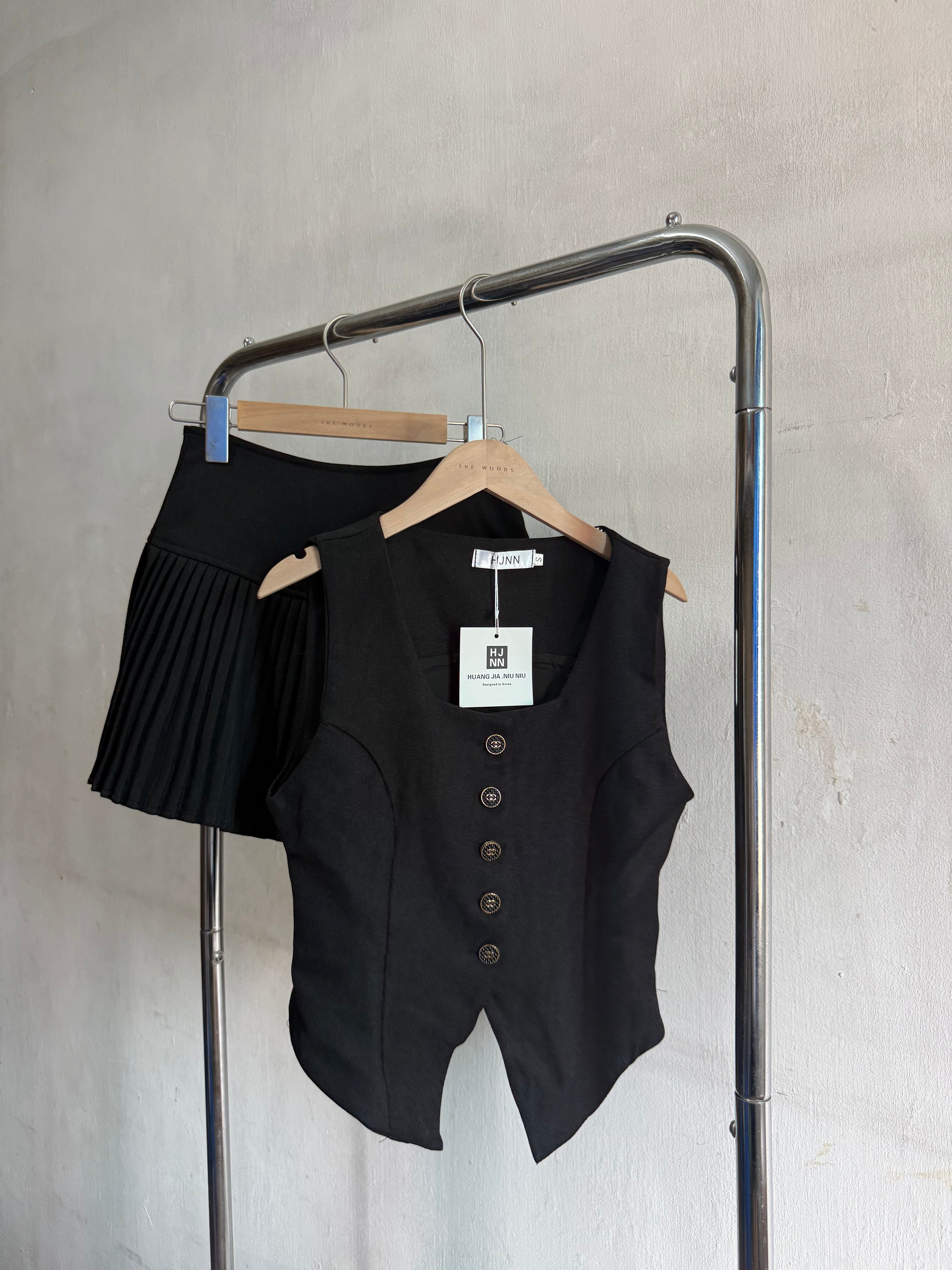 0417 ADDISON SET