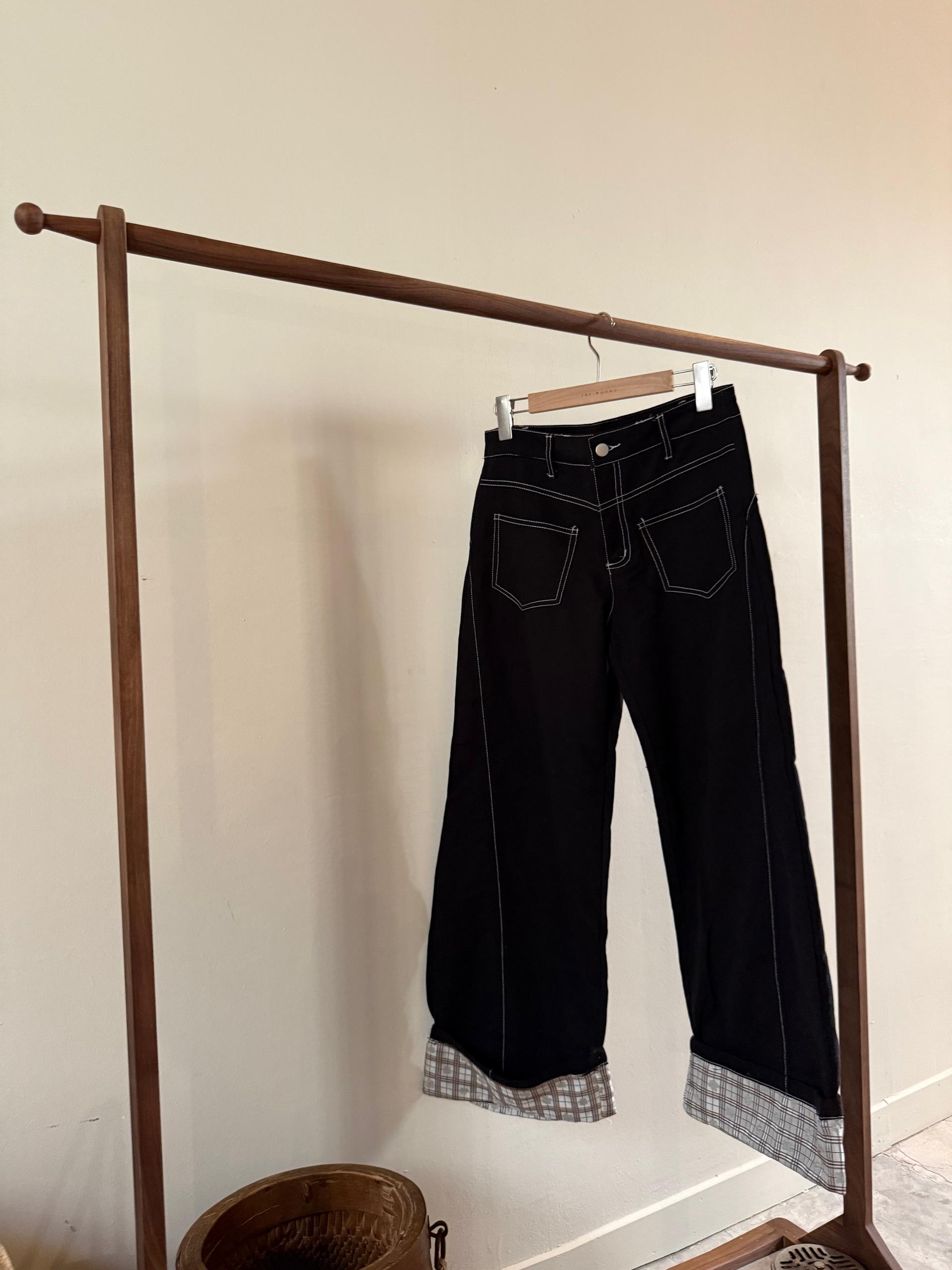 0421 ANNA JEANS