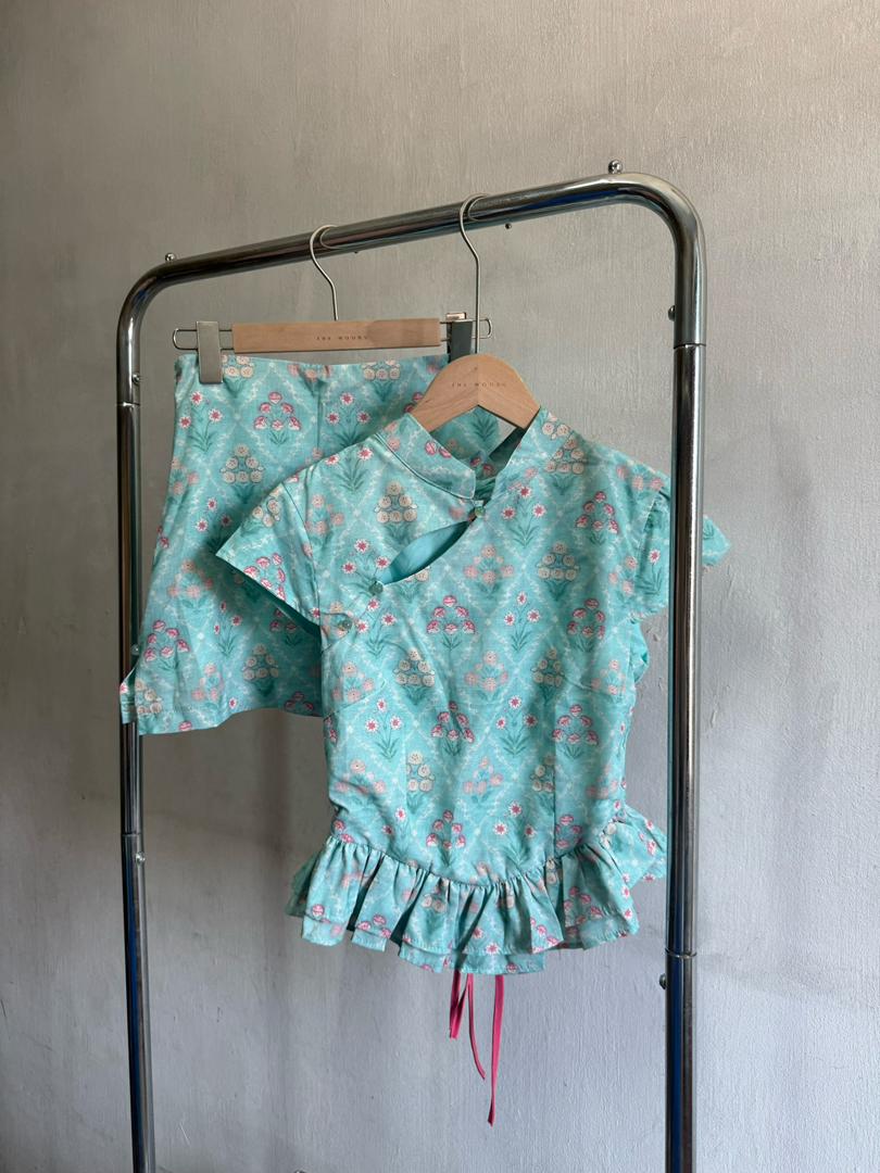 0361 QUEENIE SET