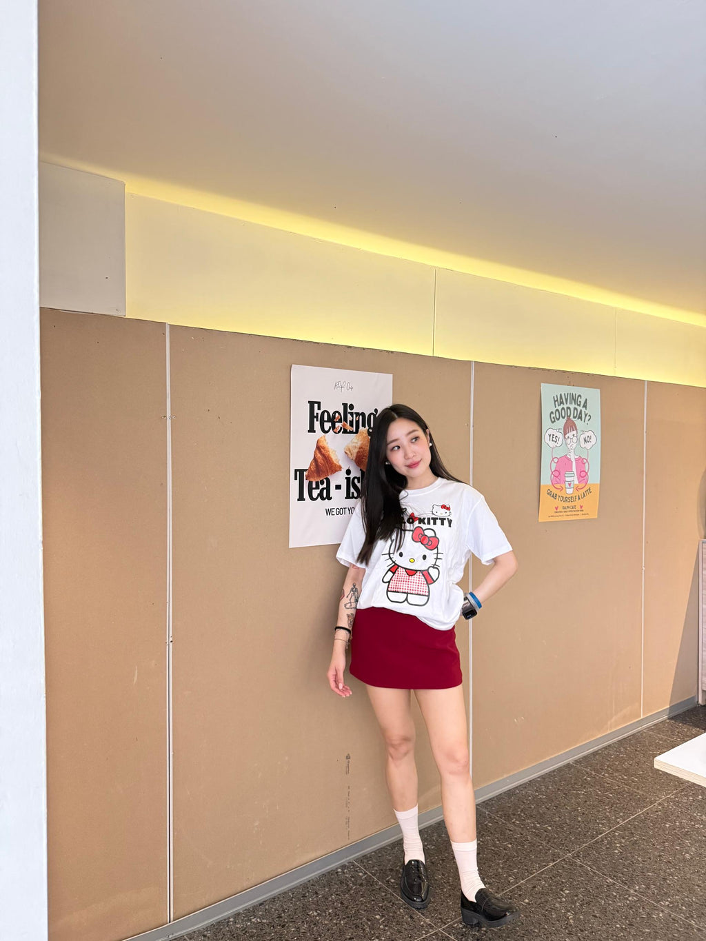 0129 KITTY TEE