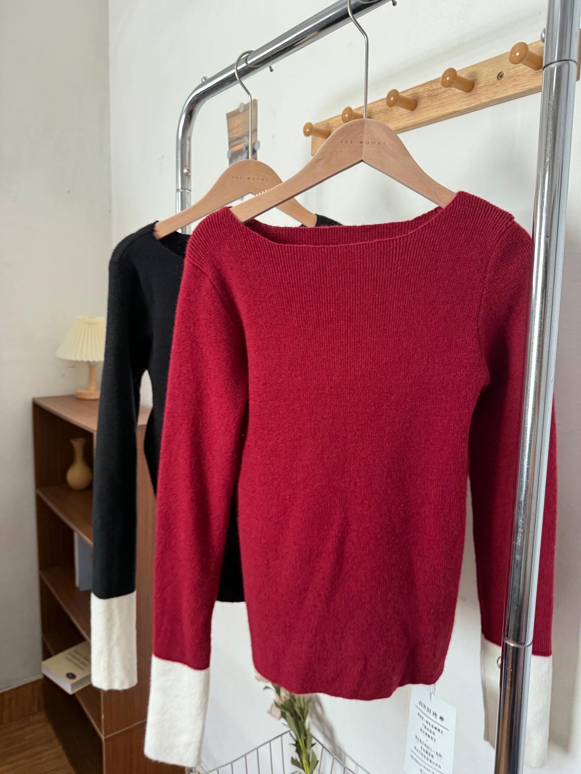 0093 OFF SHOULDER TOP