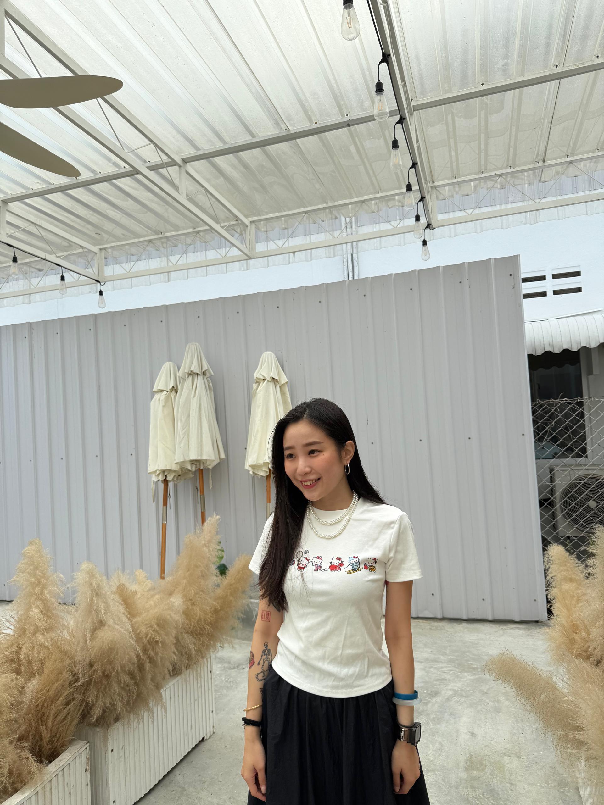 0198 SPORTY KITTY TEE