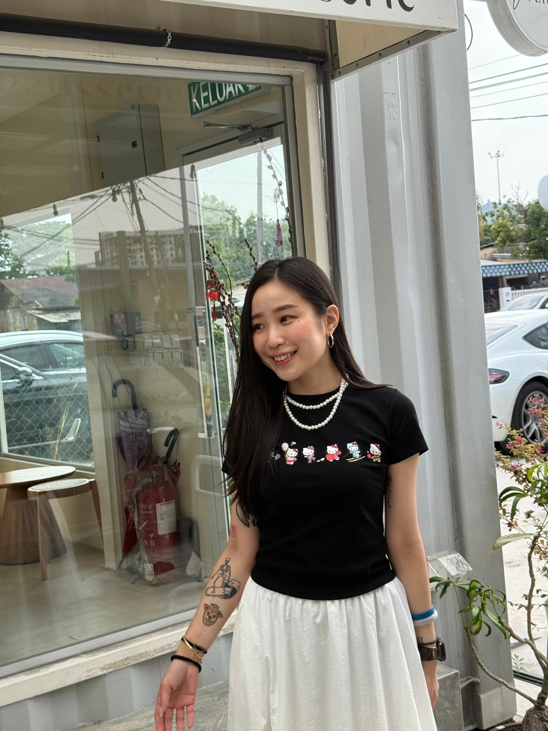 0198 SPORTY KITTY TEE